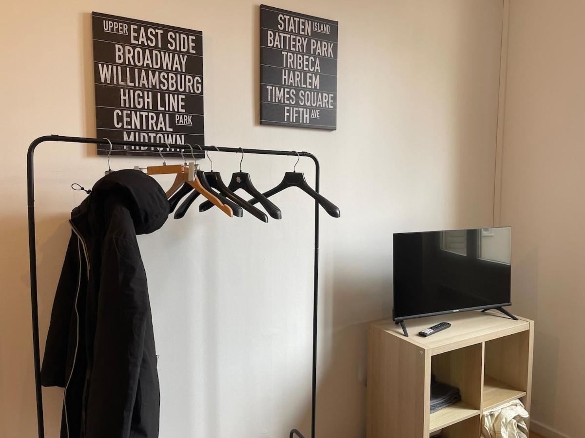 Studio Hotel Villeurbanne Centre Экстерьер фото