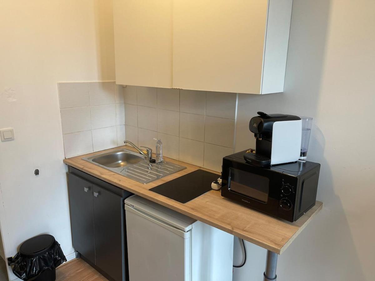 Studio Hotel Villeurbanne Centre Экстерьер фото